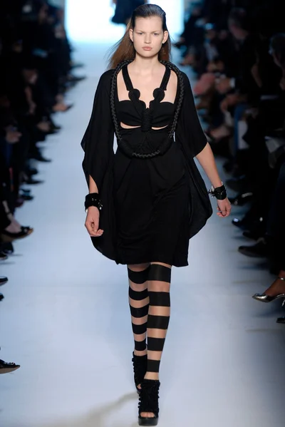 Look 44